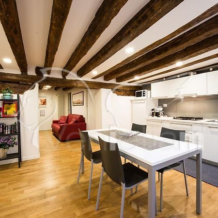 The Lion'S House Apt5 Венеция Экстерьер фото